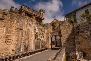 Puerta Santa Maria