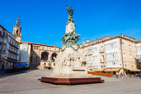 Virgen Blanca Vitoria