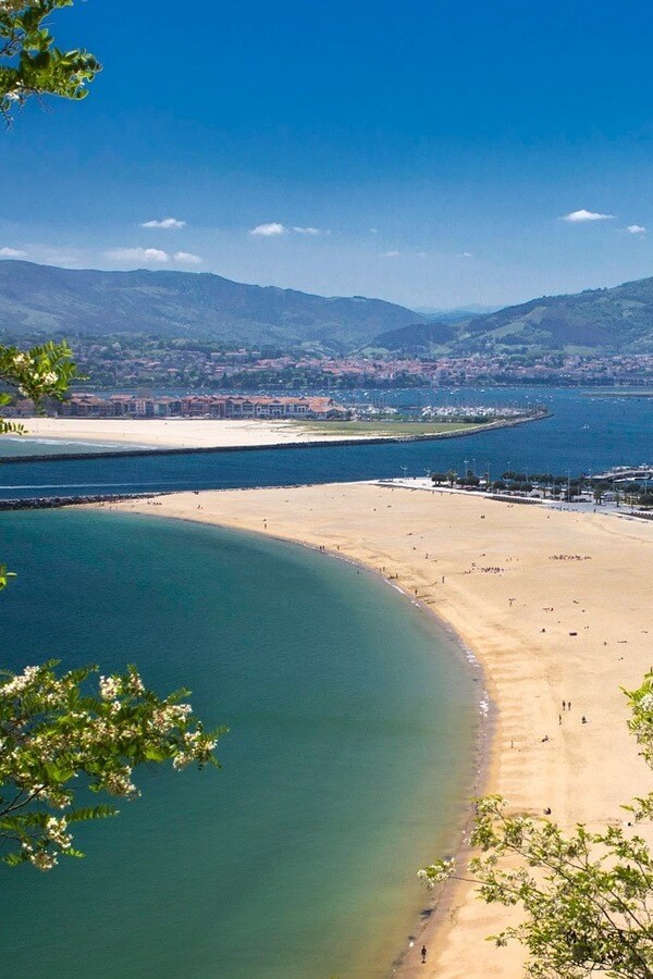 Playa de Hondarribia en Guipuzcoa